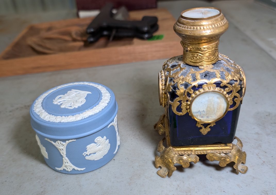 Small Wedgewood Box w/Lid & Decorative Blue Glass Perfume Bottle 