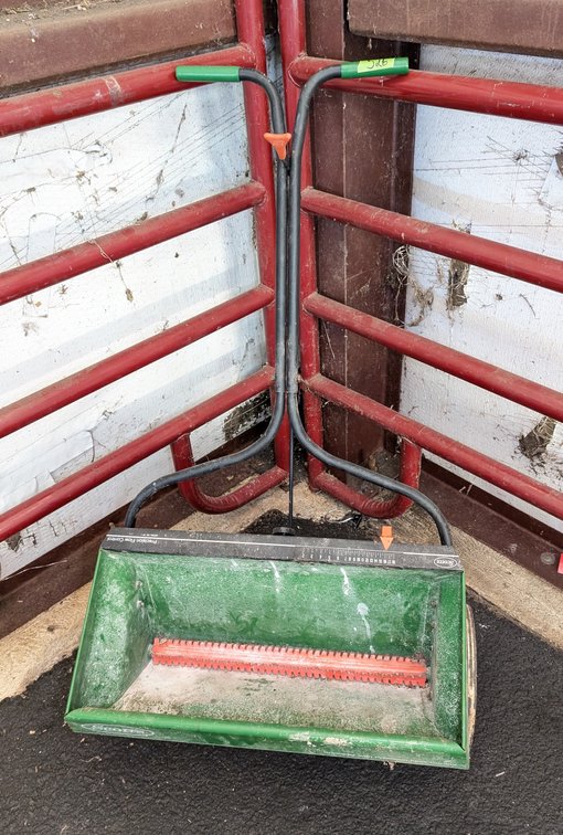Scotts Lawn Seed Spreader