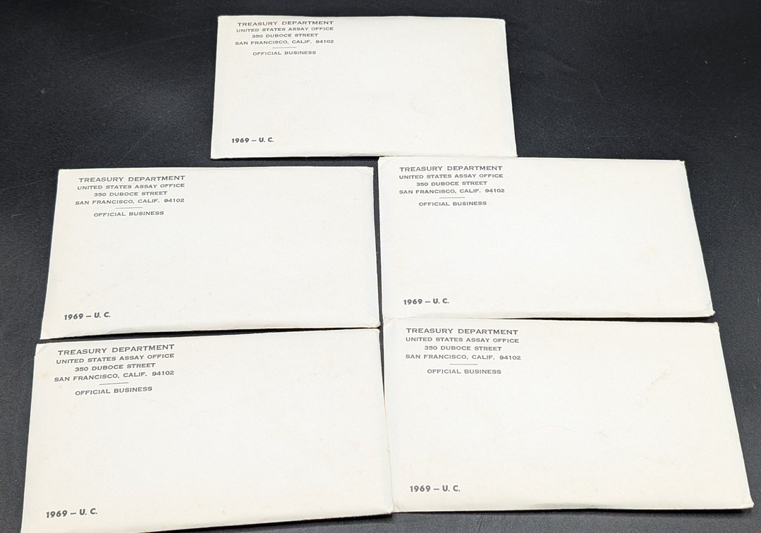 (5) 1969 US Treasury Department Mint Set