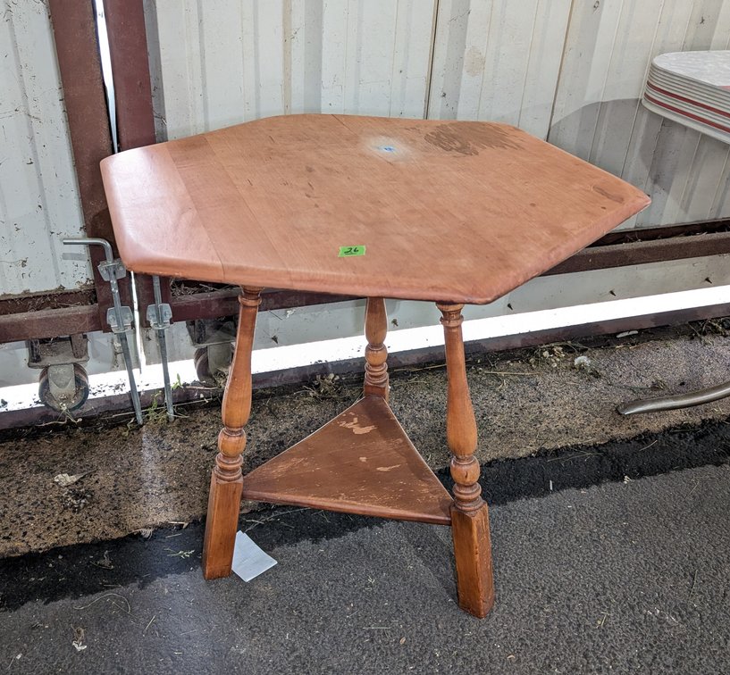 6 Sided Table