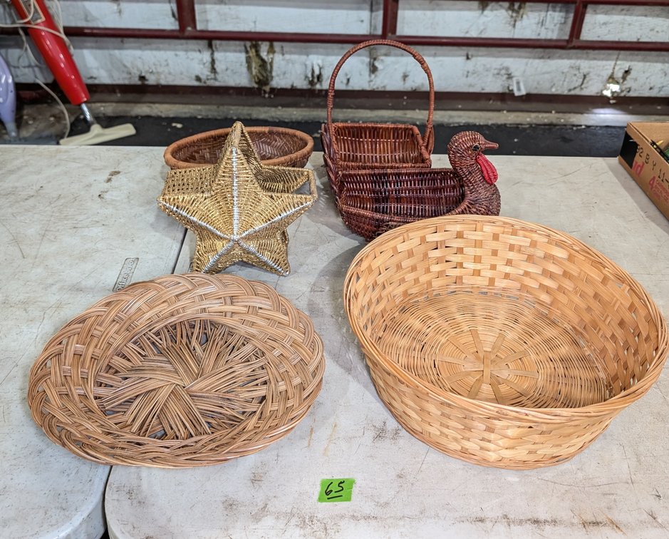 (6) Baskets