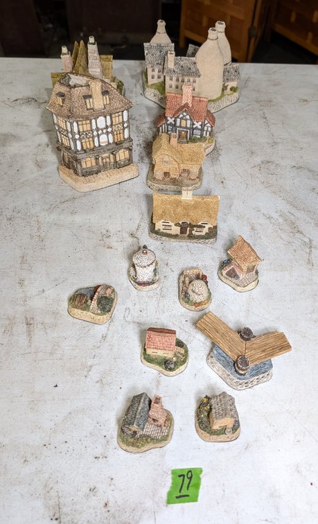 Malcolm Cooper & David Winter Houses & Figurines