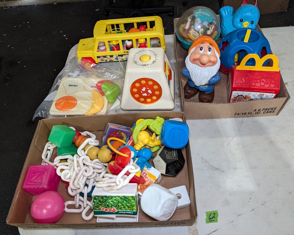 (2) Flats Kids Toys, Fisher Price Bus, Happy Meal Box, Gnome