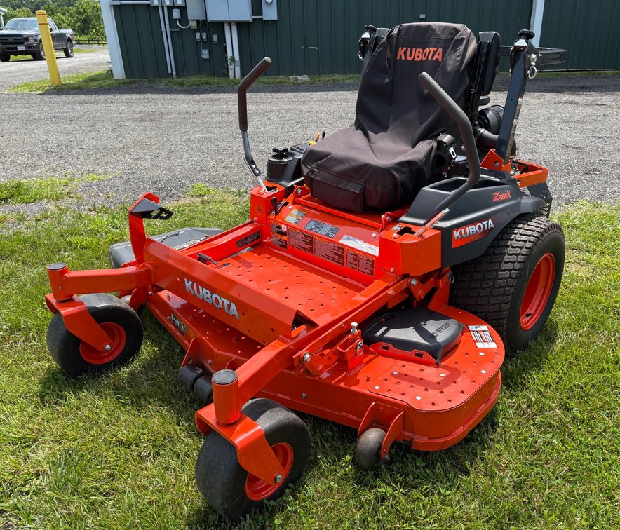 Kubota Z726X 60" Zero Turn Mower