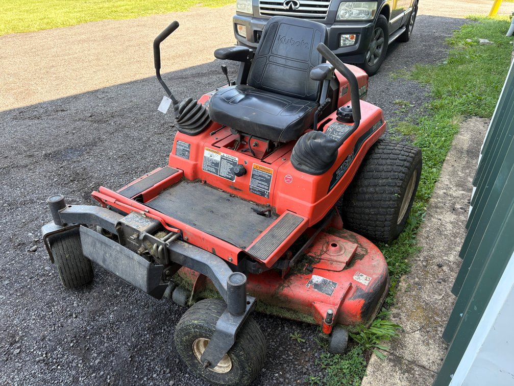 Kubota ZD21 60” Zero Turn (Diesel)