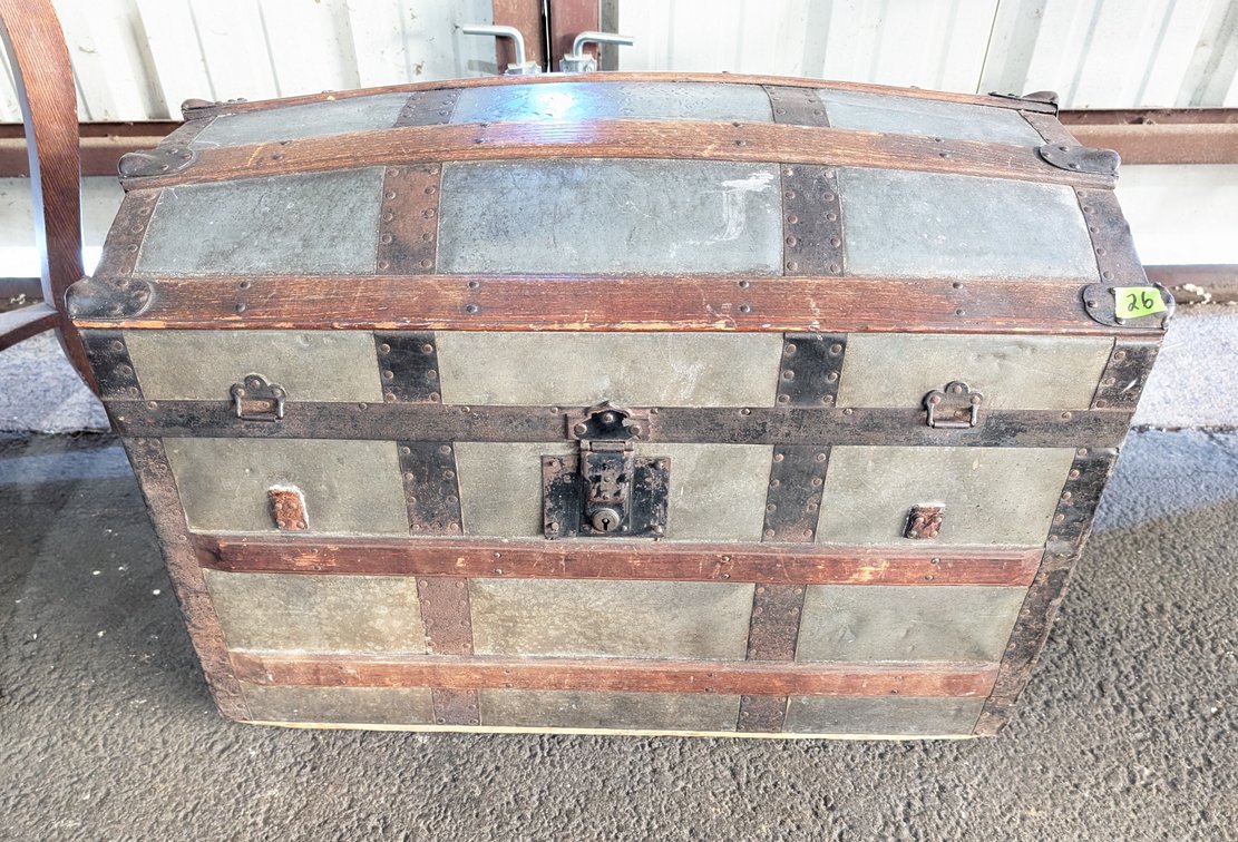 Domed Top Trunk 