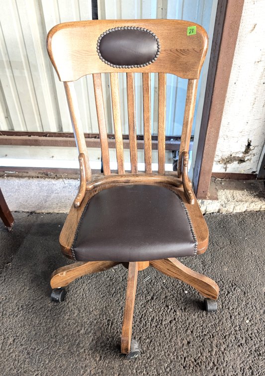 Oak Swivel Office Chair