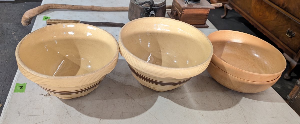 2 Agatized Wood Bowls & 2 Ceramic Bowls