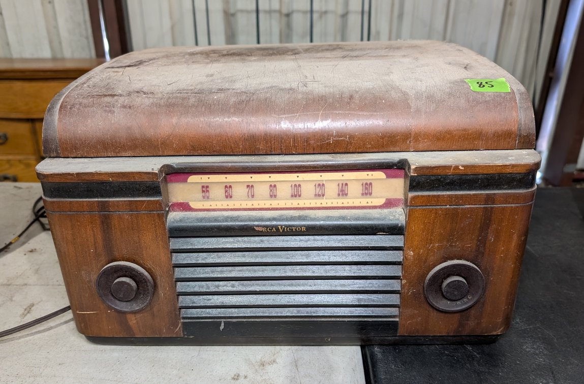 Victrola Record Player & Radio