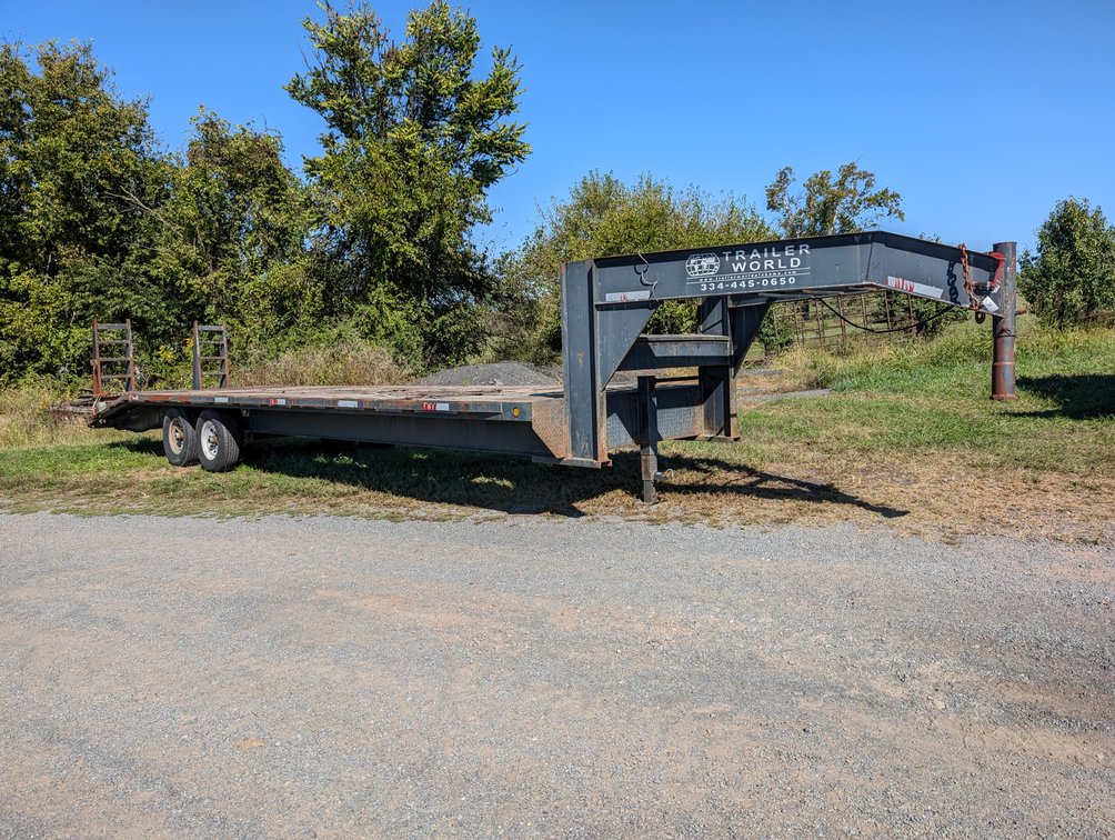 2004 A-Cal Gooseneck 25 ft w/ 5 ft Beaver Tail