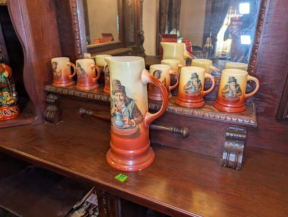 Tankard Glasses & Pitcher
