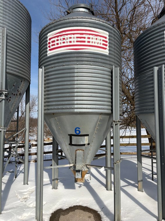 Galvanized Grain Bin
