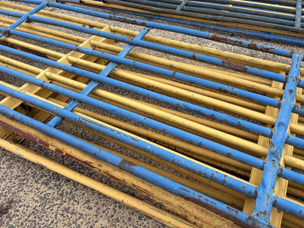 (6) 16ft Pipe Gates