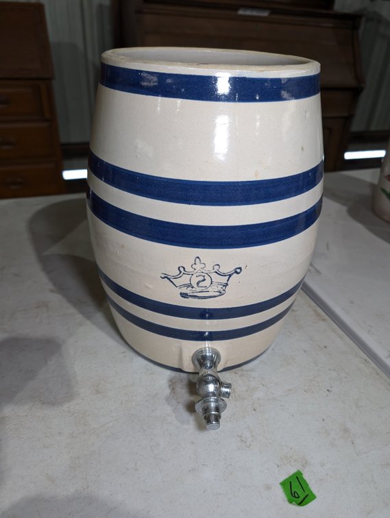 2 Gallon Water Crock