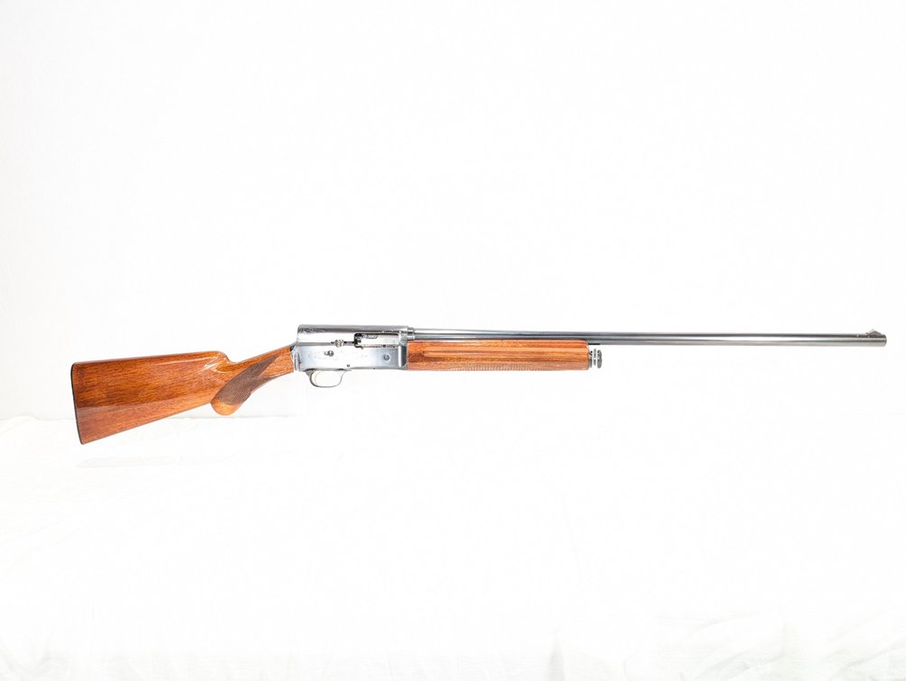 Browning Sweet 16. 16 ga Semi Auto Shotgun