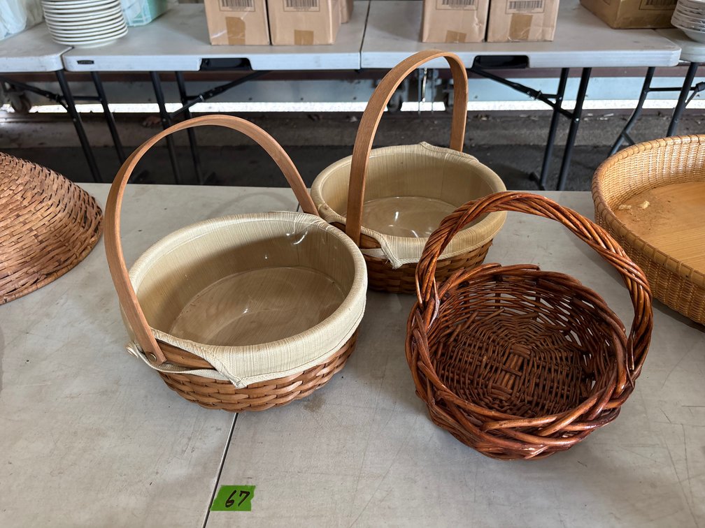 (3) Serving Baskets