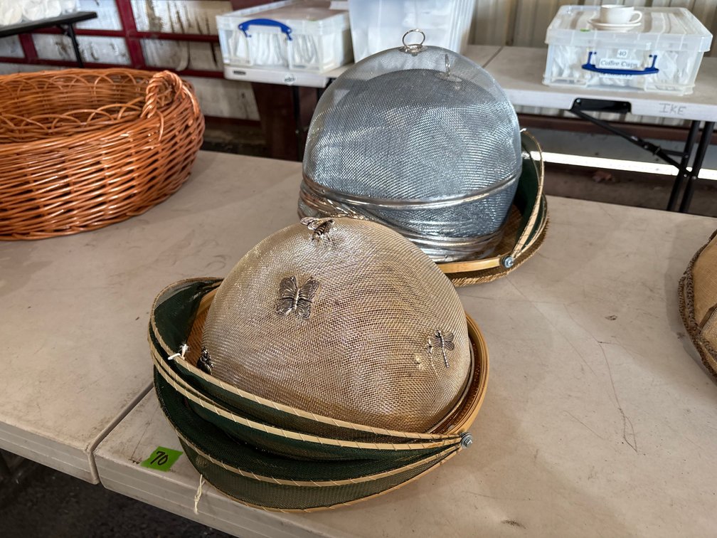 (7) Food Covers & (2) Folding Food Cover & Baskets