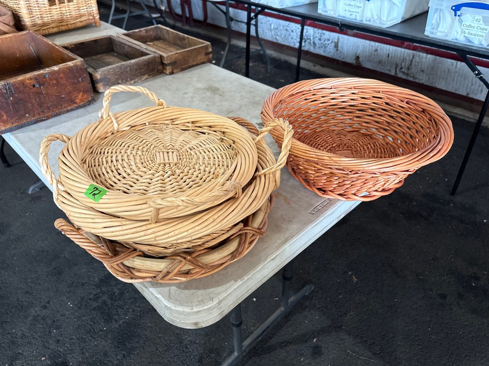 Serving Tray Holders & Basket