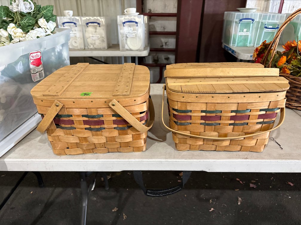 Picnic Basket & Cake Holding Basket