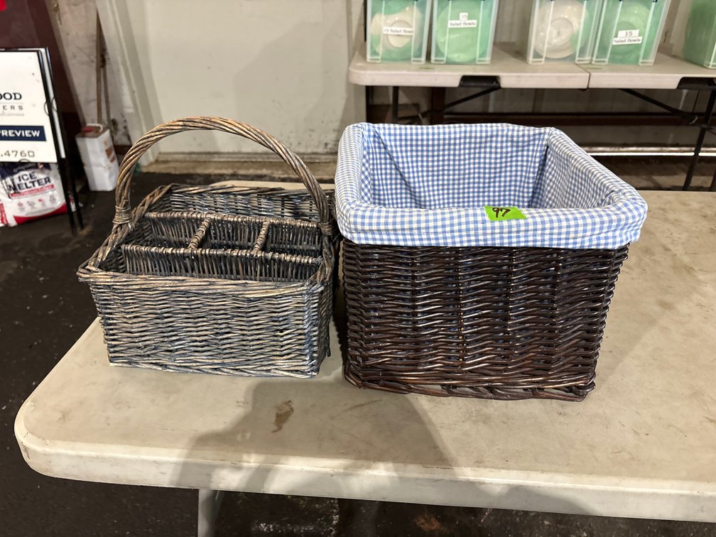 Picnic Caddy & Utility Basket w/Cotton Lining