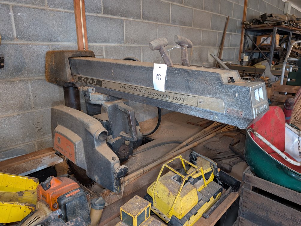 Vintage DeWalt Radial Arm Saw