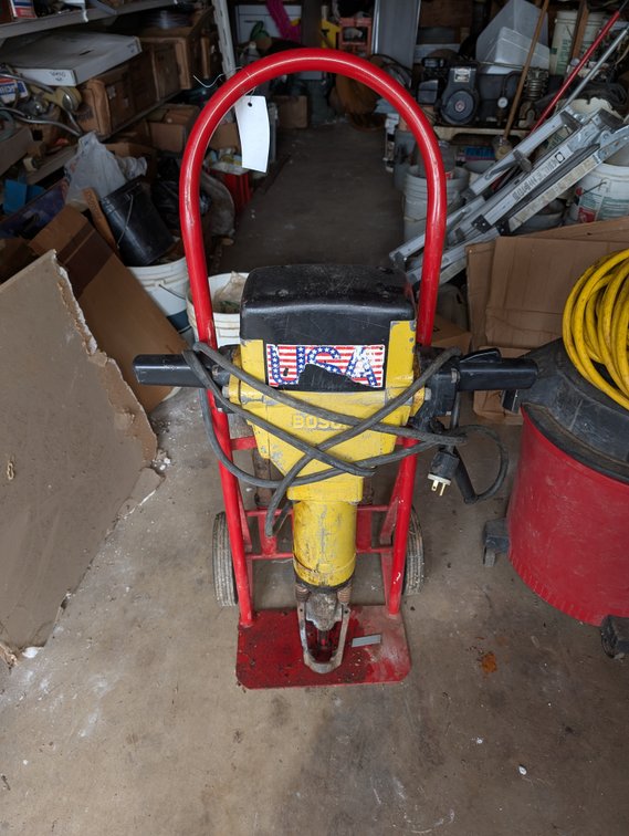 Bosch Brute Electric Jackhammer