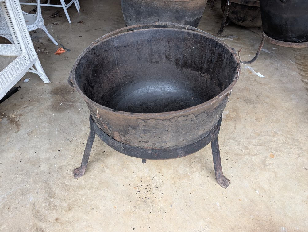 Butchering Kettle w/ Handle on Stand