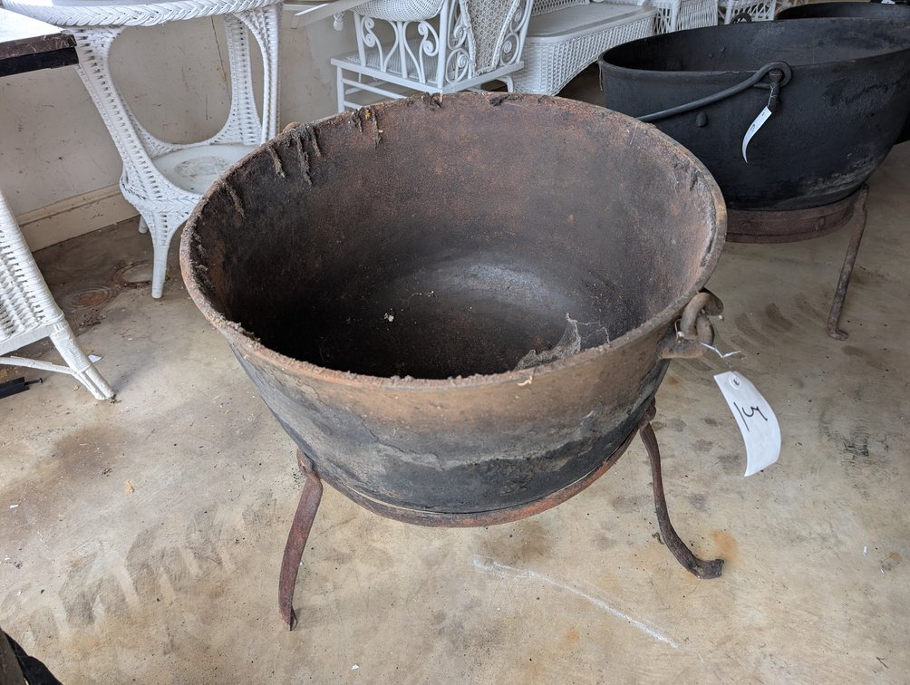 Butchering Kettle w/ Handle on Stand