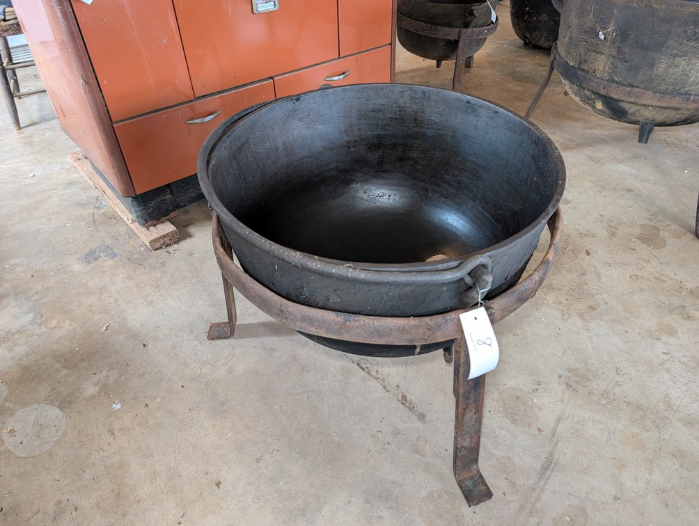 Butchering Kettle w/ Handle on Stand