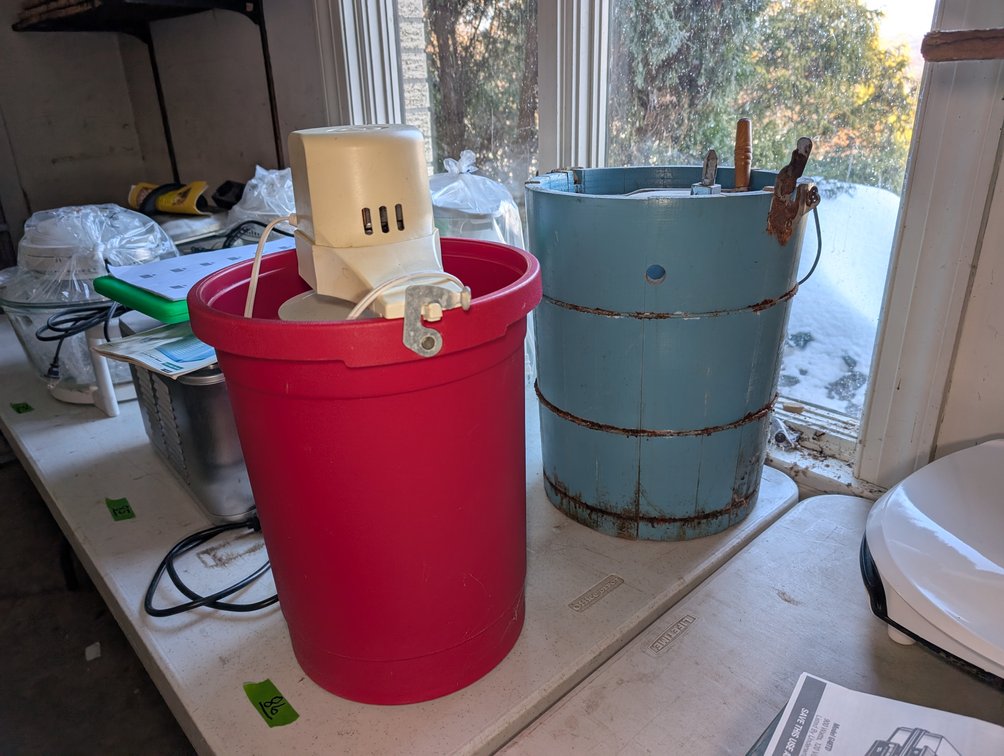 Electric and Hand Crank Ice Cream Makers
