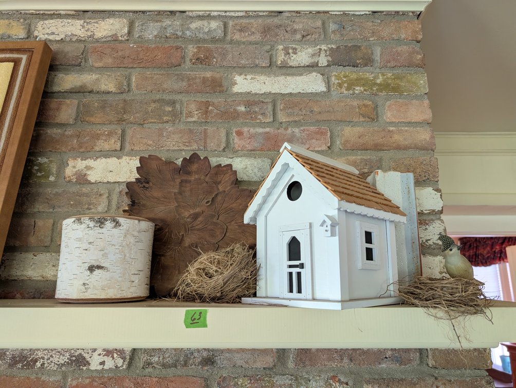 Rustic Mantel Decor Assortment: Wooden Birdhouse, Nests & Decorative Accents