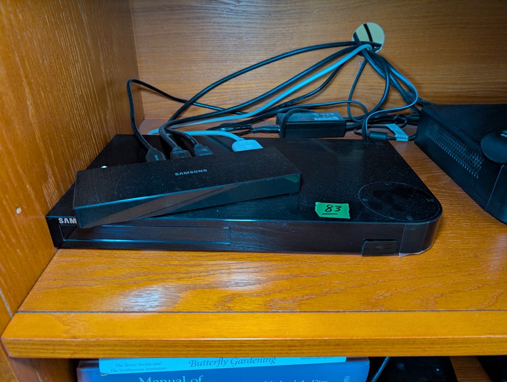 Blu-ray/DVD Player and One Connect Audio-Visual Interface Hub Box with Cables