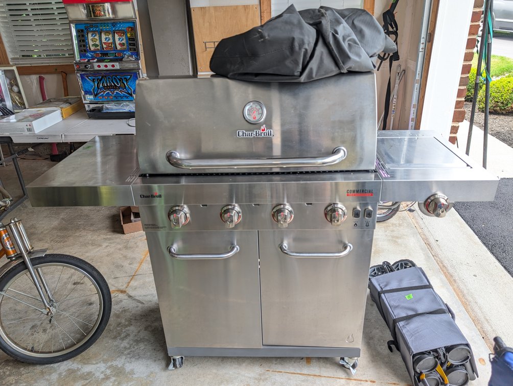 Char-Broil Commercial Stainless Steel 4-Burner Gas Grill with Side Burner & Cover