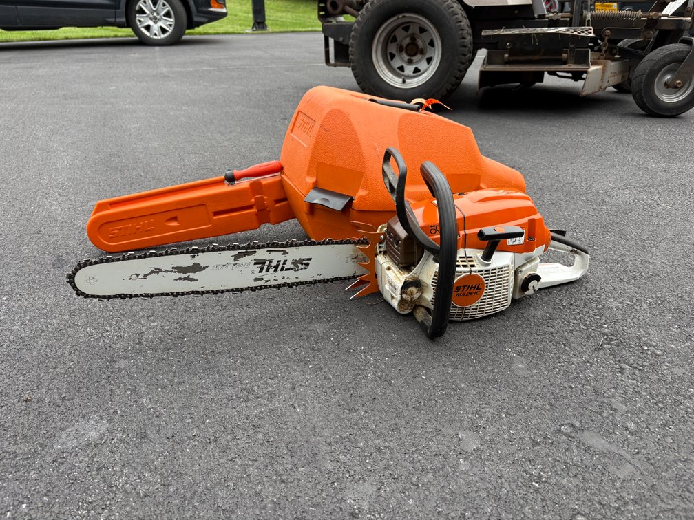 STIHL MS 261 C Gas Chainsaw with Carrying Case