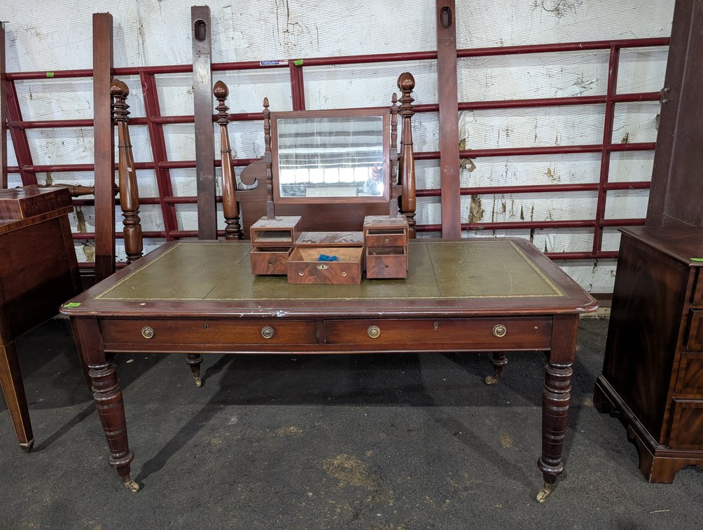 George III Style Mahogany Partner's Desk with Inset Leather Top