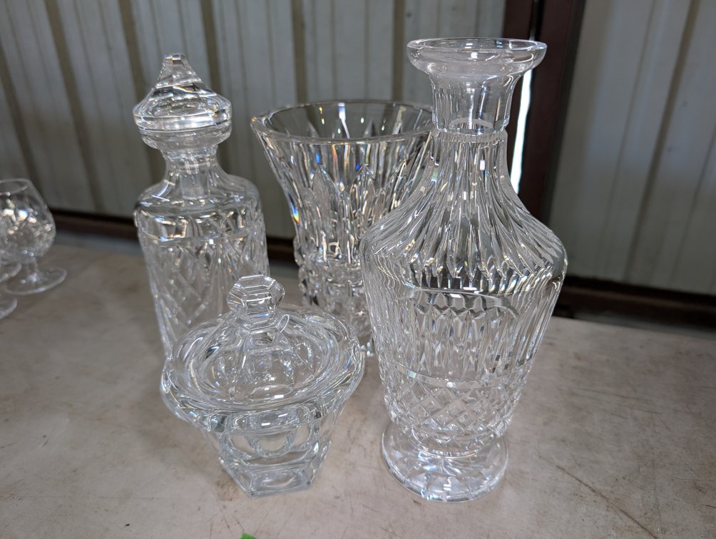 4-Piece Crystal Serving Set: Decanters, Vase, and Lidded Dish