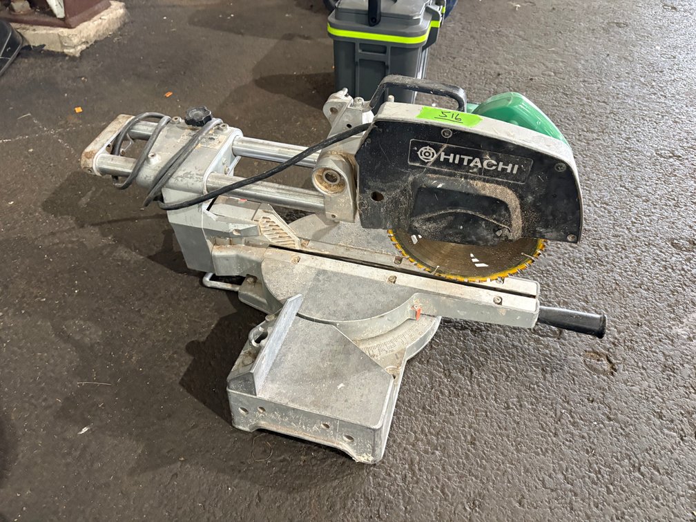Hitachi Sliding Compound Miter Saw