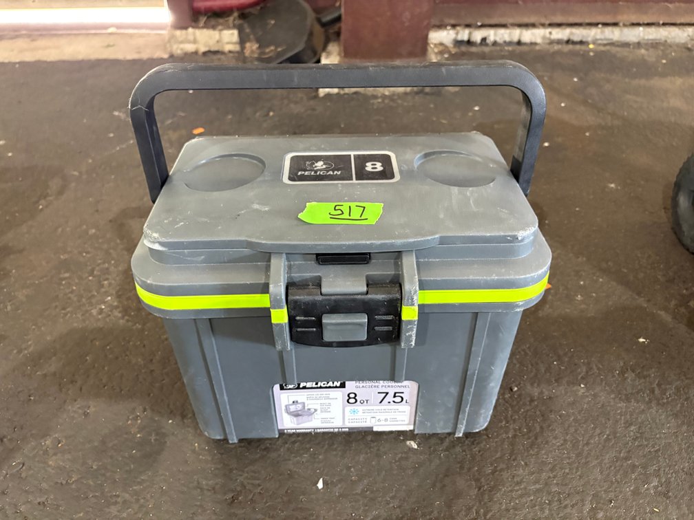 Pelican 8-Quart / 7.5L Personal Hard Cooler - Gray/Green