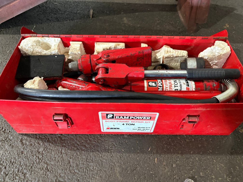 Ram-Power Model 814 4-Ton Hydraulic Body/Frame Repair Kit