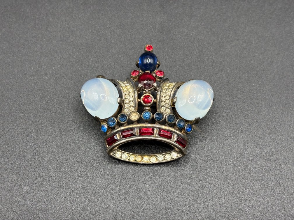 Sterling Crown Brooch