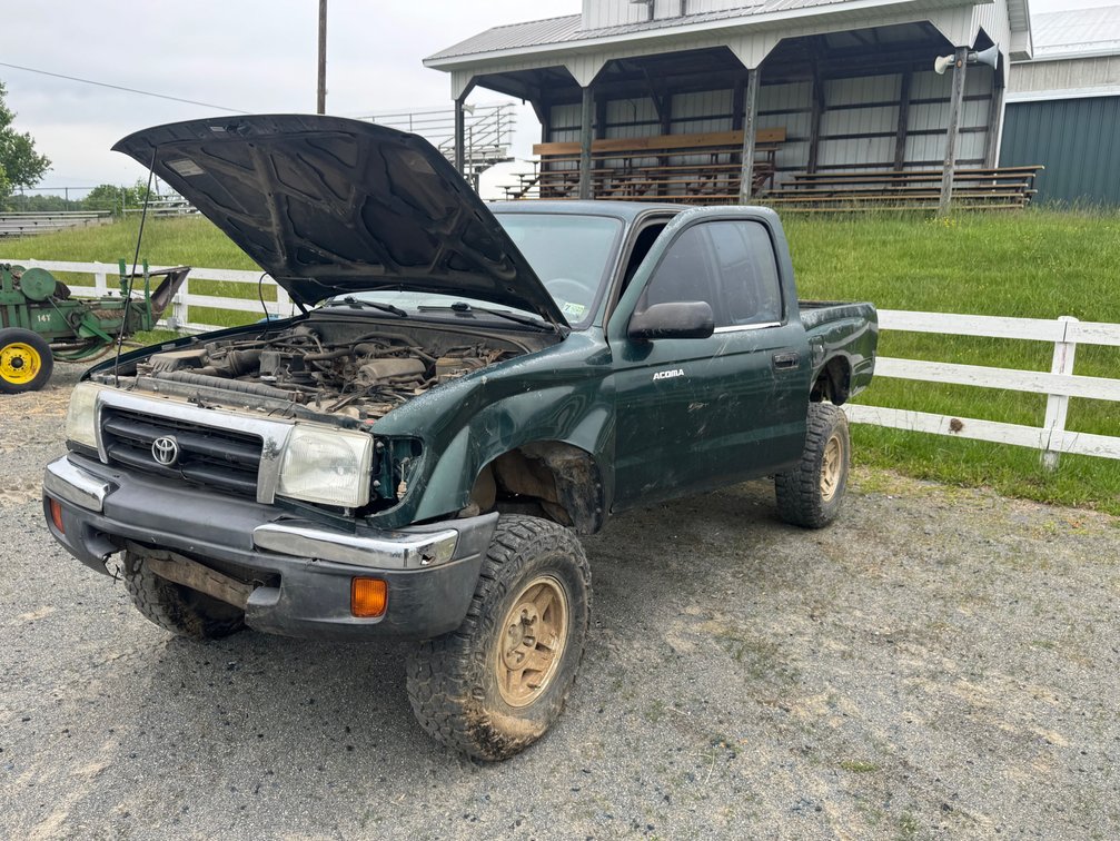 2000 Toyota Tacoma XtraCab 4x4