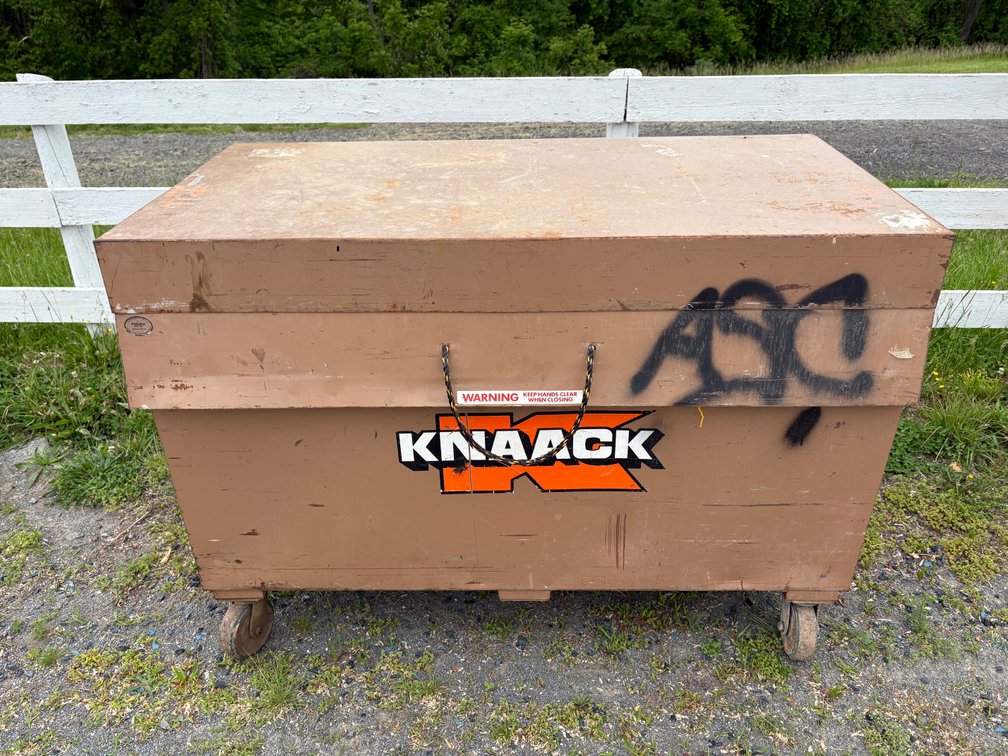 Knack Job box on wheels