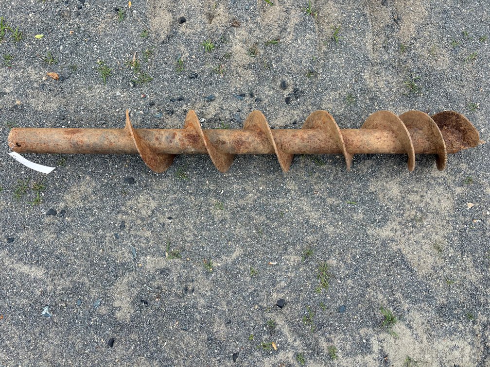 Auger bits for post hole digger