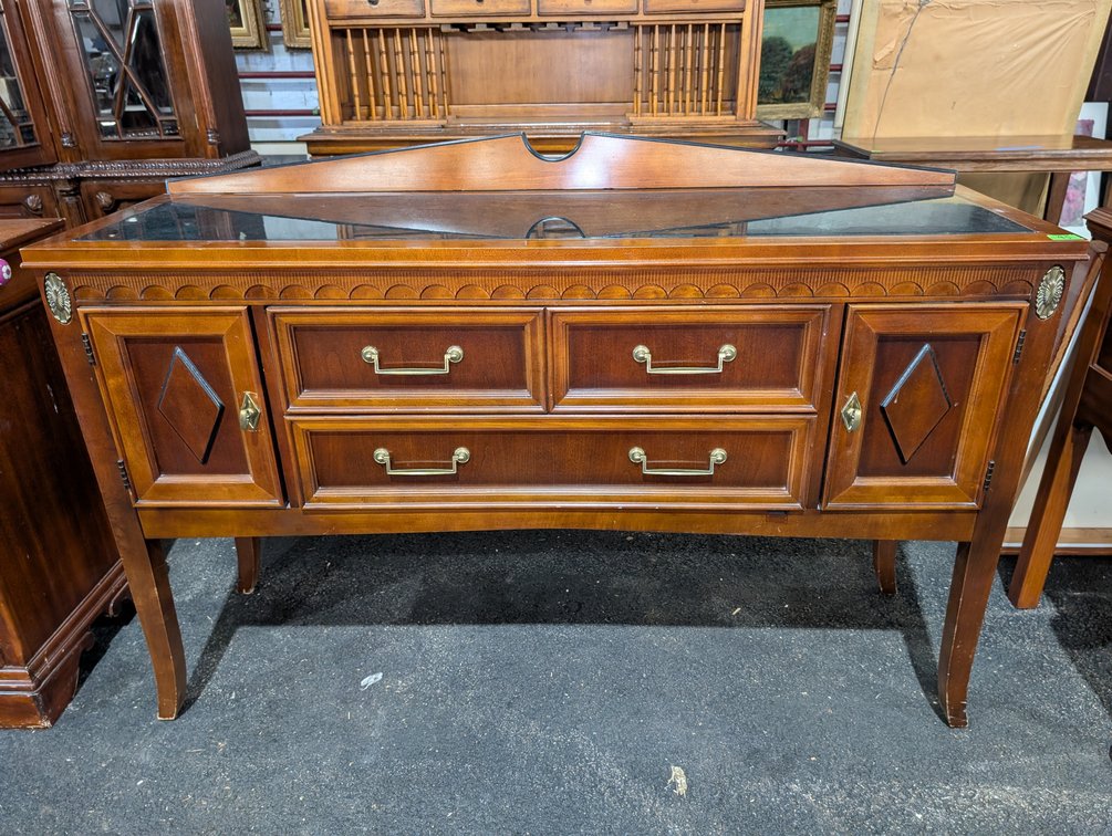 Traditional Mahogany Buffet Credenza / Server with Glass Top