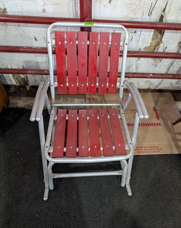 Metal Tubular Frame Lawn Rocker Chair with Red Wood Slats