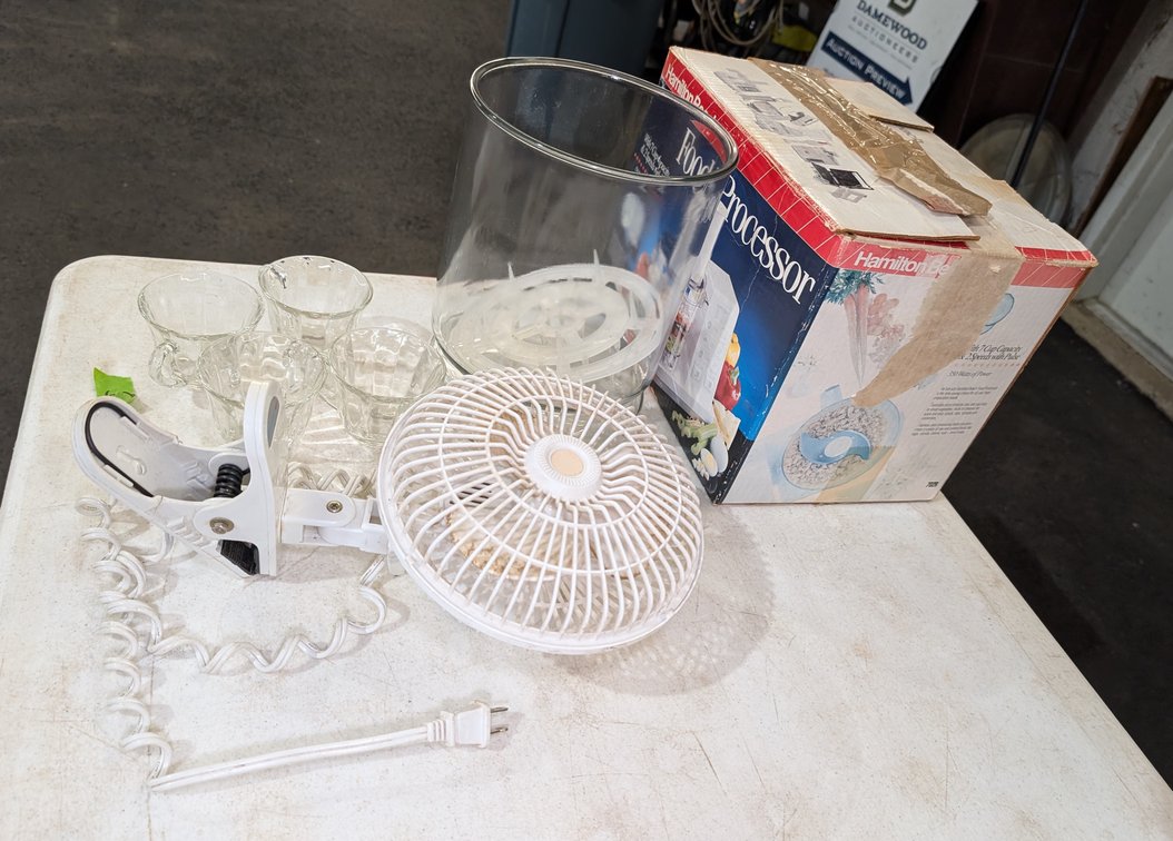 SMC Electric Desk Fan, Vintage Punch Glassware & Hamilton Beach Food Processor in Box