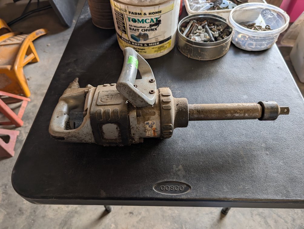 Ingersoll Rand Heavy-Duty Air Impact Wrench
