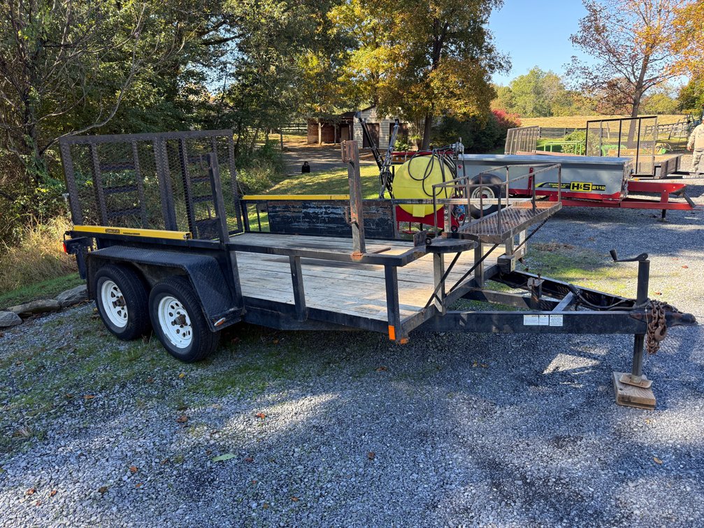 Landscape trailer
