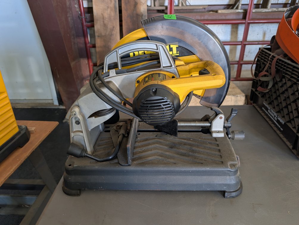 DeWalt 14-Inch Heavy-Duty Chop / Cut-Off Saw