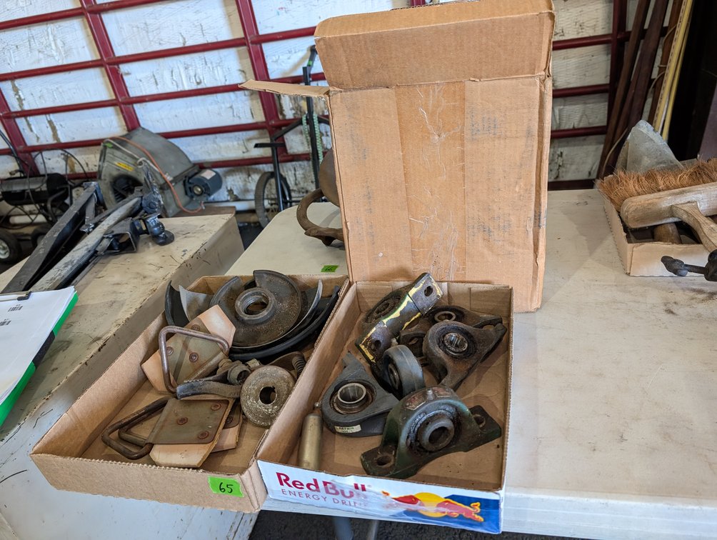 Flat Box Lot of Heavy Duty Pillow Block Bearings & Machine Components